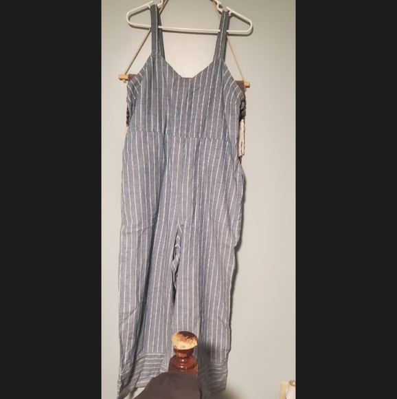 Reposhing item as it was wrong size and wrong bran - Picture 2 of 2